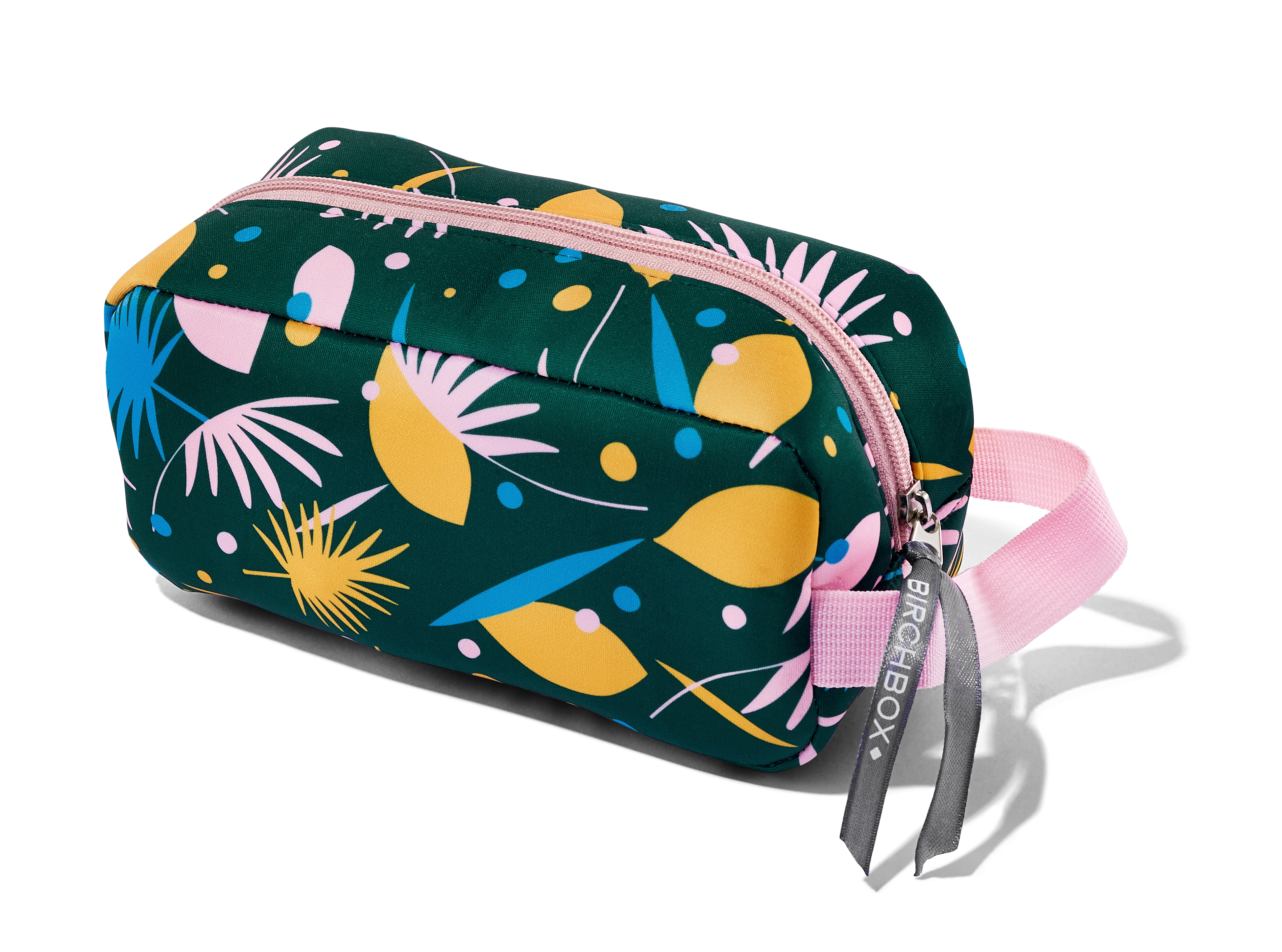 B_Jul_Summer-Travel-LTE_Birchbox_Summer-Travel-LTE_Bag_PD